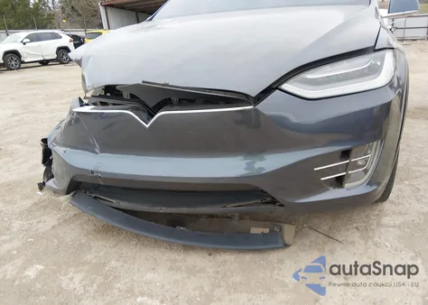 2019 Tesla Model X 100D/75D/Long Range/Standard Range z USA, uszkodzony, nr VIN 5YJXCDE20KF180897